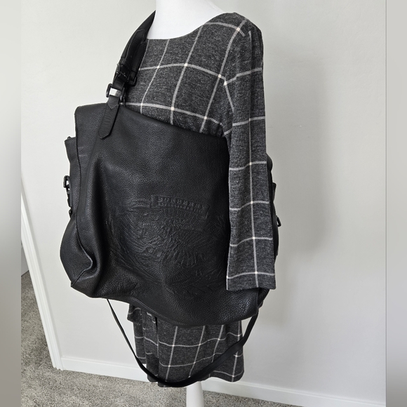 Burberry leather extra large weekender bag - Picture 1 of 16